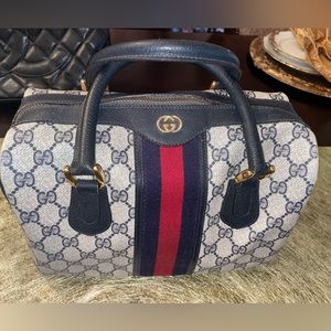 Authentic Vintage Gucci navy Boston bag/speedy
